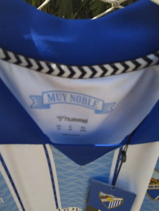 Camiseta Málaga CF Hummel Talla XXL 26-27