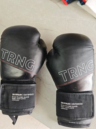 Guantes de Boxeo Outshock Negros