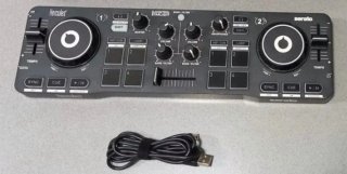 Controlador DJ Hercules DJControl Starlight