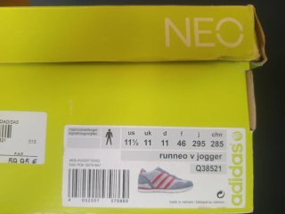 Zapatillas Adidas Neo Grises y Rojas