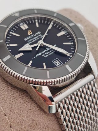 Reloj Breitling Superocean Heritage 42mm