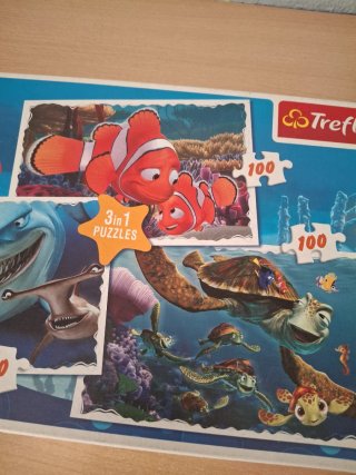 Lote 2 Puzzles Disney Nemo y Mickey Mouse
