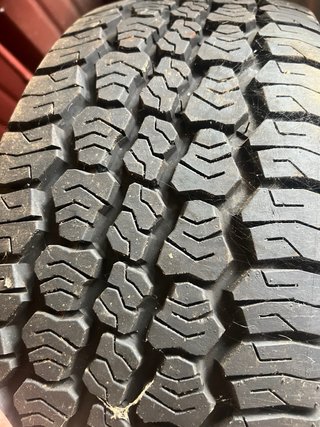 2 Neumáticos Imperial 255/70R15 M+S
