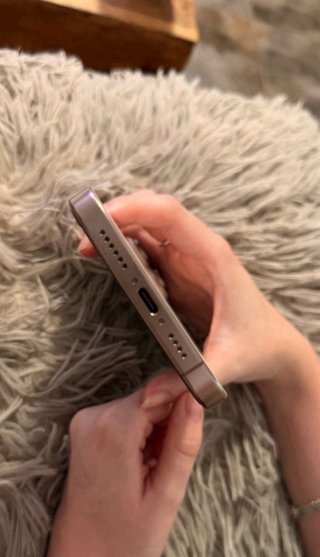 iPhone 16 Pro Max 256 GB Dorado
