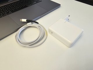 MacBook Pro 16 2019 i7 16GB RAM 512GB SSD