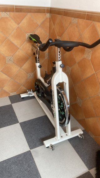Bicicleta Estática Bodytone