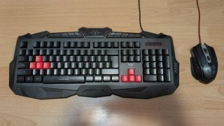 Teclado y Ratón Gaming Woxter
