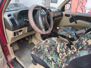 Nissan Terrano II 2001