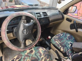 Nissan Terrano II 2001