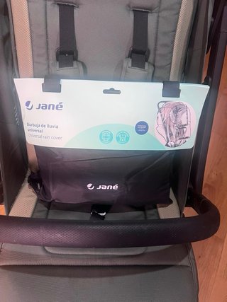 Silla de paseo Jané CLAP 3 Inclye plastico lluvia