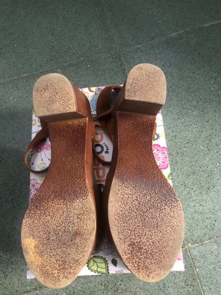 Sandalias tacón ancho marrón (cuero)