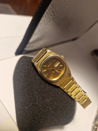 Orologio Seiko Quartz Day-Date Vintage Oro