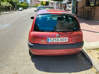 Renault Clio 2002