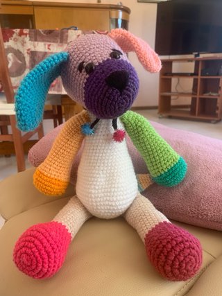 Cucciolo amigurumi fatto a mano