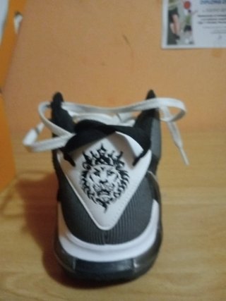Nike LeBron Witness 7 Talla 45.5