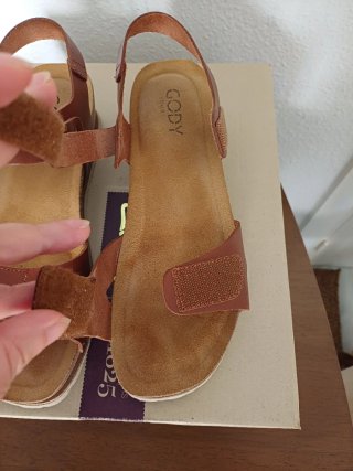 Sandalias Gogy Marrones Talla 38