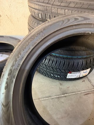 Neumático DUNLOP SPORT MAXX 235/45R19 99V