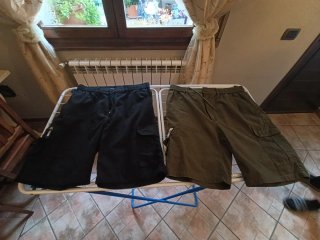 Pantaloni cargo estivi beige
