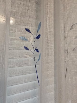 Conjunto cortinas a medida con galería