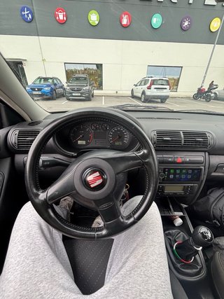SEAT Leon 2004