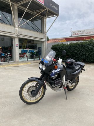 Honda Africa Twin 750 RD04