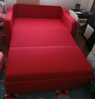 Sofá cama muy cómodo