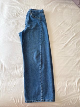 Pantalón vaquero Zara azul ancho