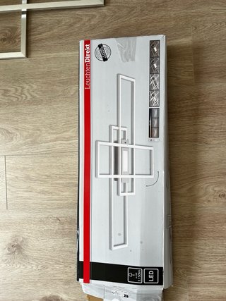 Lámpara LED regulable con mando