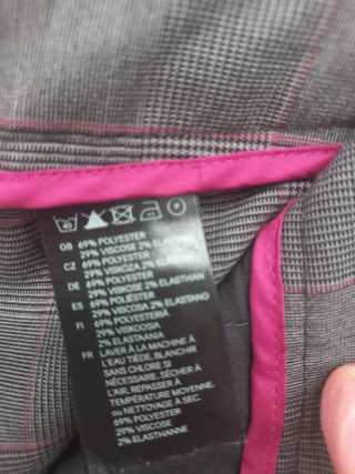 Pantalón gris a cuadros de vestir