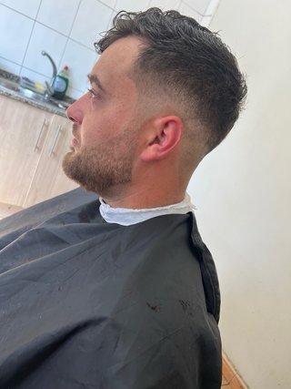 Servicio de barberia a domicilio