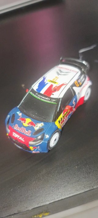 Coche de Scalextric Citroën DS3 WRC