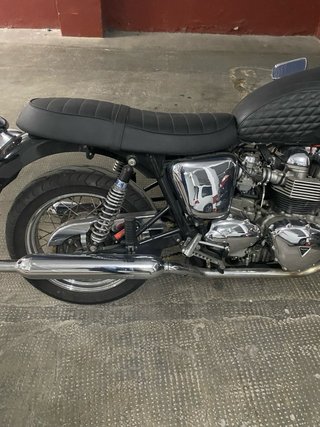 Triumph Bonneville 2006 Negra