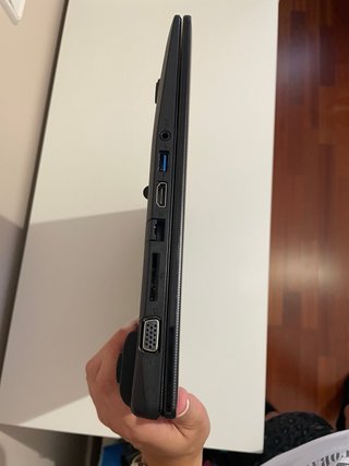 Portátil Asus X501U