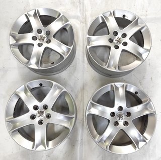 Llanta Peugeot RIFTER de 17 pulgadas 5 Tornillos