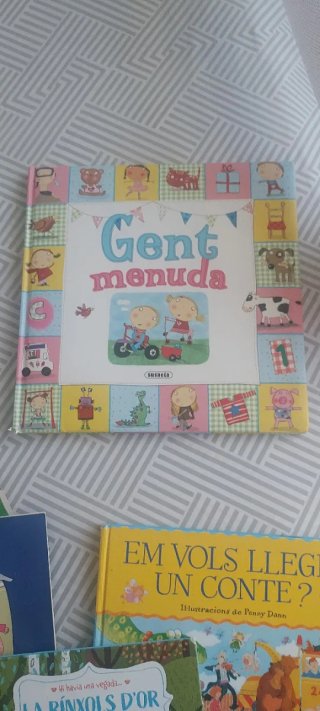Lote de 6 libros de lectura infantil en catalán