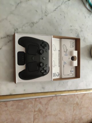 Mando Steam Controller
