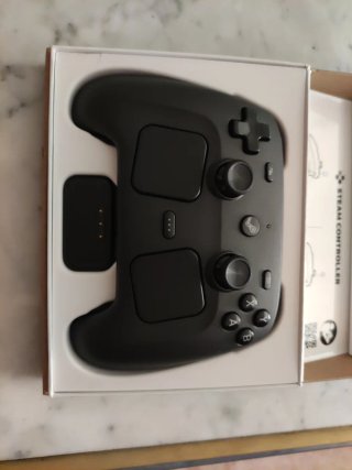 Mando Steam Controller