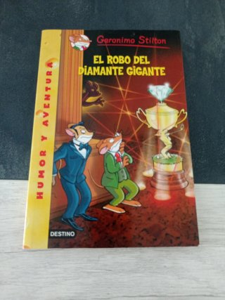 2 libros de Gerónimo Stilton.