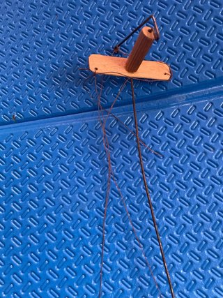 Marioneta antigua yeso y madera . Escucho ofertas