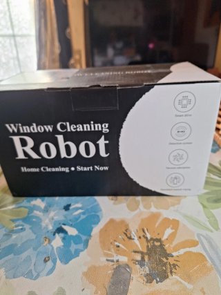 Robot Limpia Cristales y Baldosas