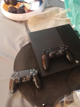 PS4 (PlayStation 4) Negra