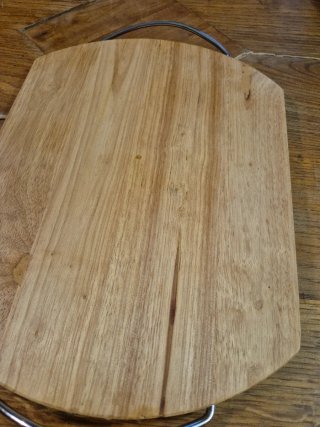 Tagliere con 4 coltelli da formaggio
