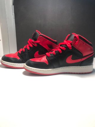Zapatillas Nike Air Jordan Negras Rojas