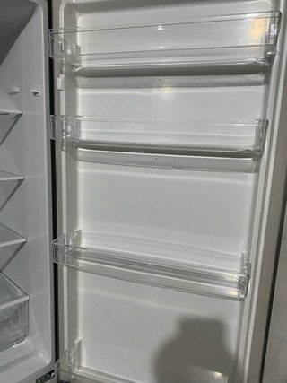 Nevera Hisense plateada, 3 cajones congelador