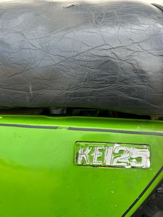 Kawasaki KE 125 Enduro Válvula Rotativa