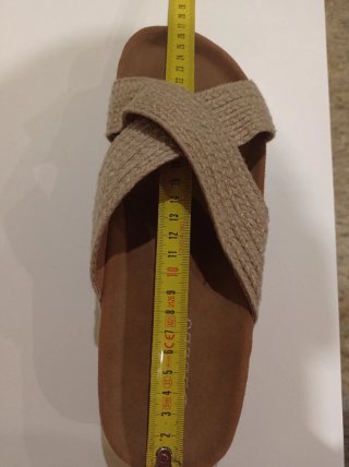 Sandalias Belles ante de mujer, color beige