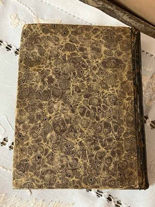 Libro de 1840 Enfermedades de las mujeres.