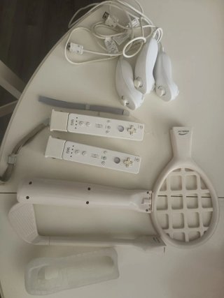 Nintendo Wii Blanca con Accesorios Con poco uso