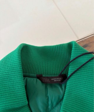 Cazadora Bomber Zara Verde