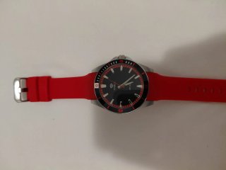 Reloj Marea Negro y Rojo